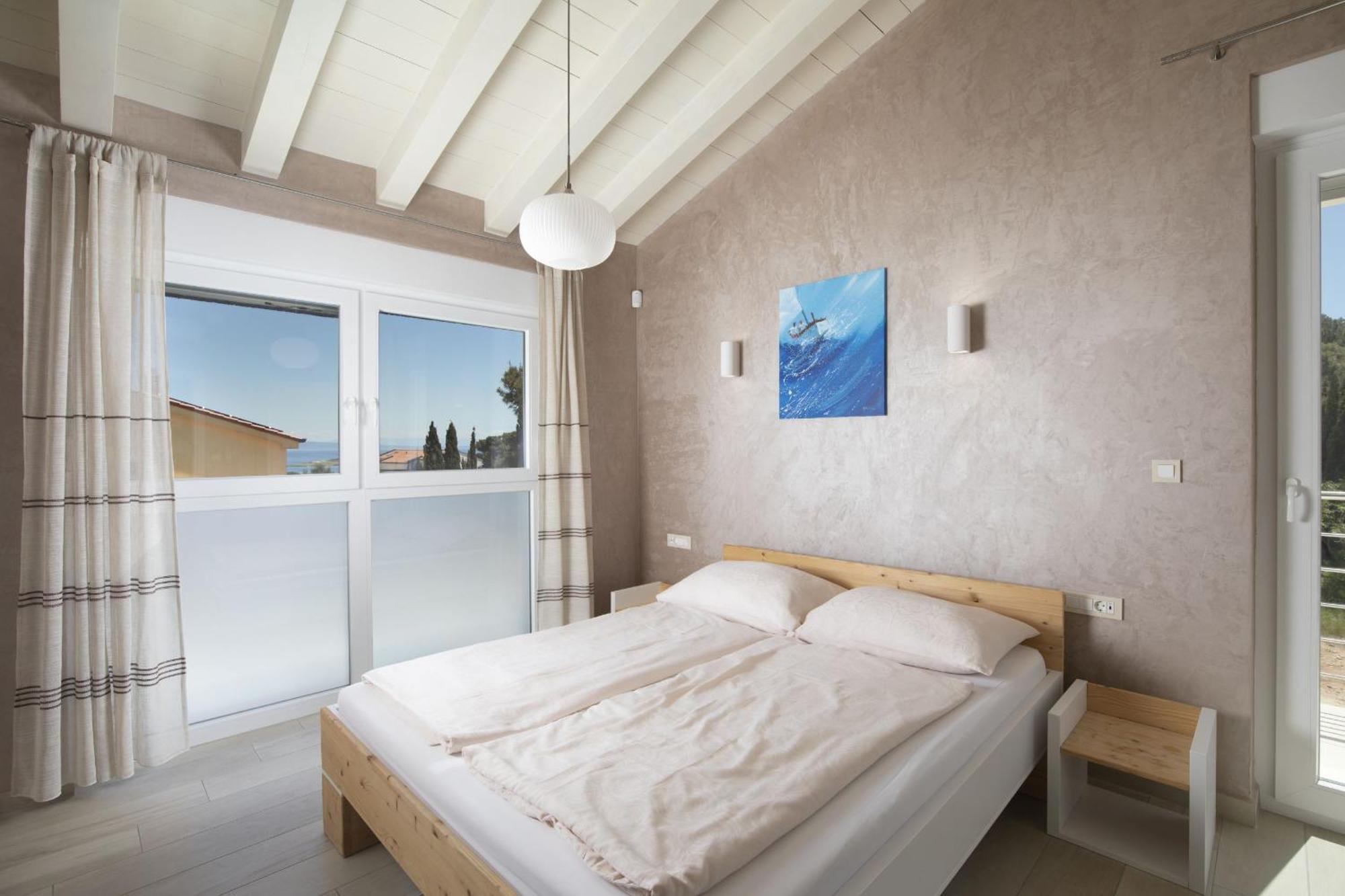 Villa Olivia - New And Modern House With Pool, Souna, Jacuzzi & Playground, Liznjan - Istra Buitenkant foto